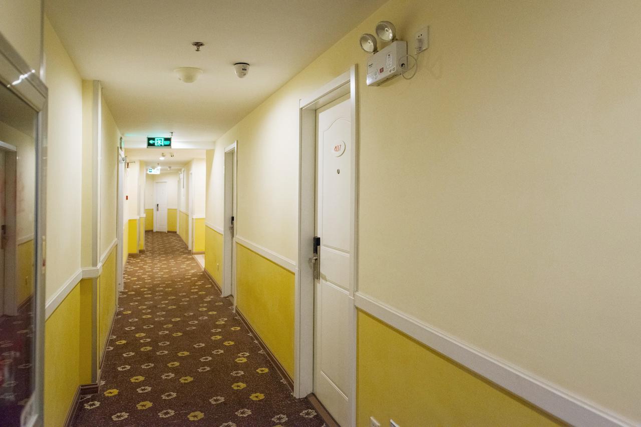 Home Inn Qingdao South Siliu Road Kültér fotó