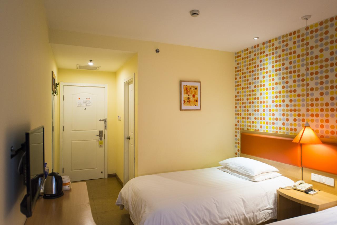 Home Inn Qingdao South Siliu Road Kültér fotó