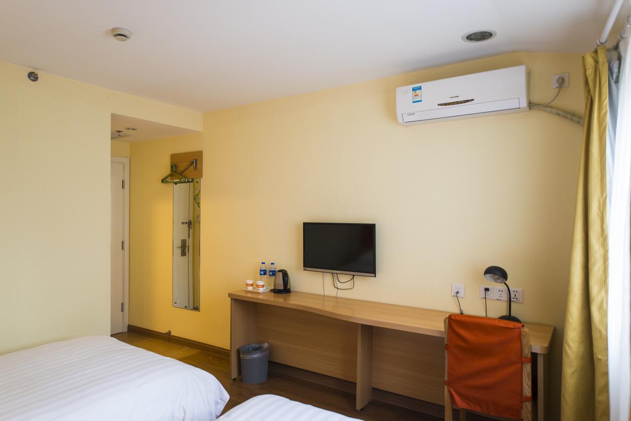 Home Inn Qingdao South Siliu Road Kültér fotó